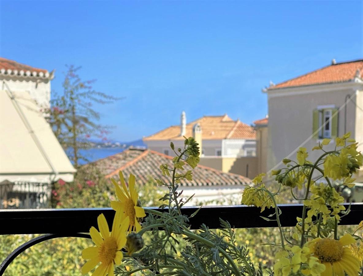 Summer House In Spetses Zewnętrze zdjęcie